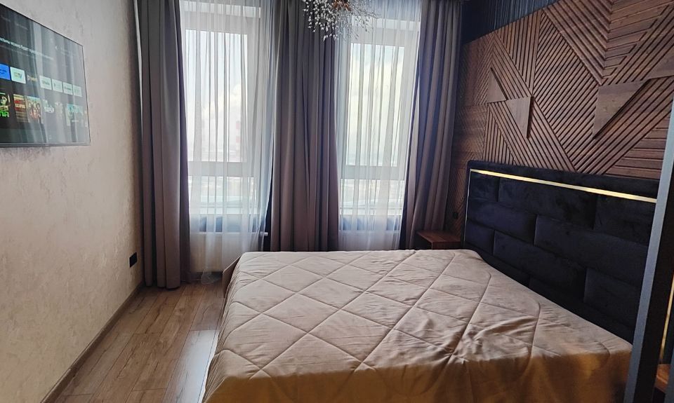 Евро 3-х комнатная квартира Jane-Apart в ЖК Крылья