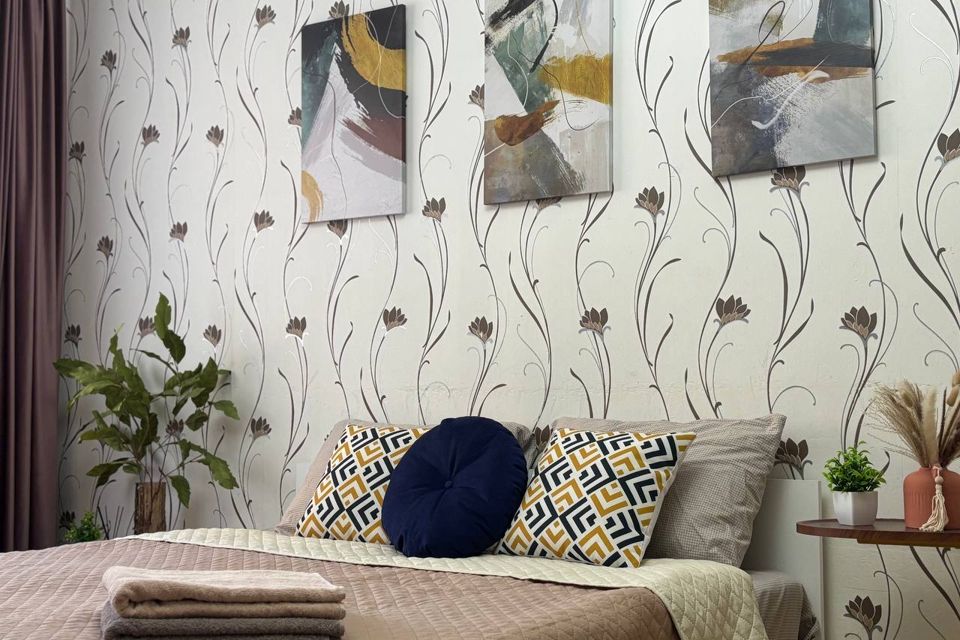 Квартира с евроремонтом на улице Фёдора Гладкова