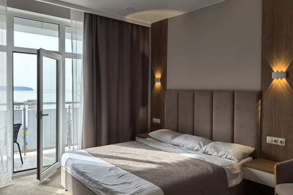 Уютная студия без кухни с видом на море