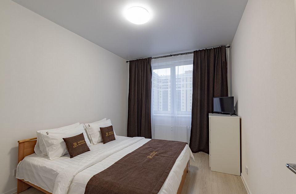 Inndays Apartments, Лог1