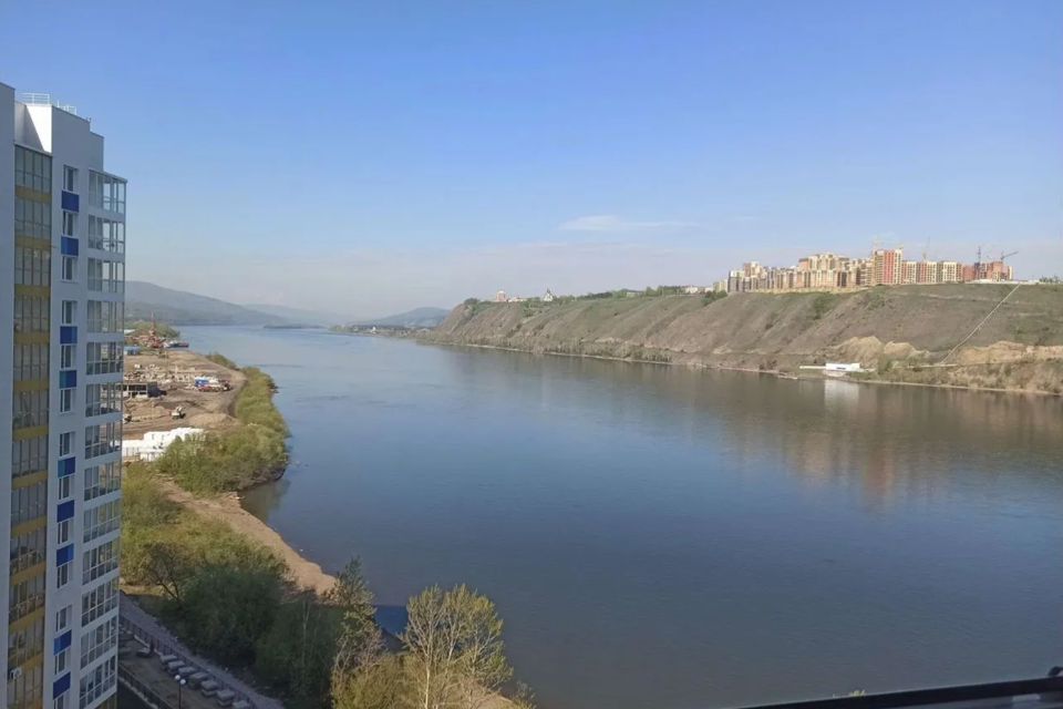 Видовая двухкомнатная квартира