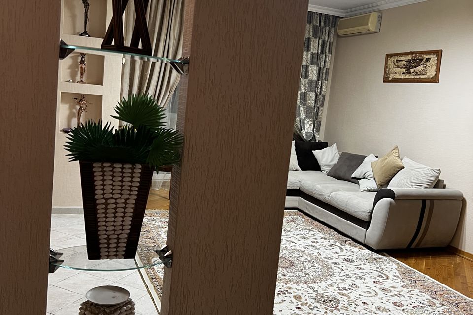 Просторная студия в центре