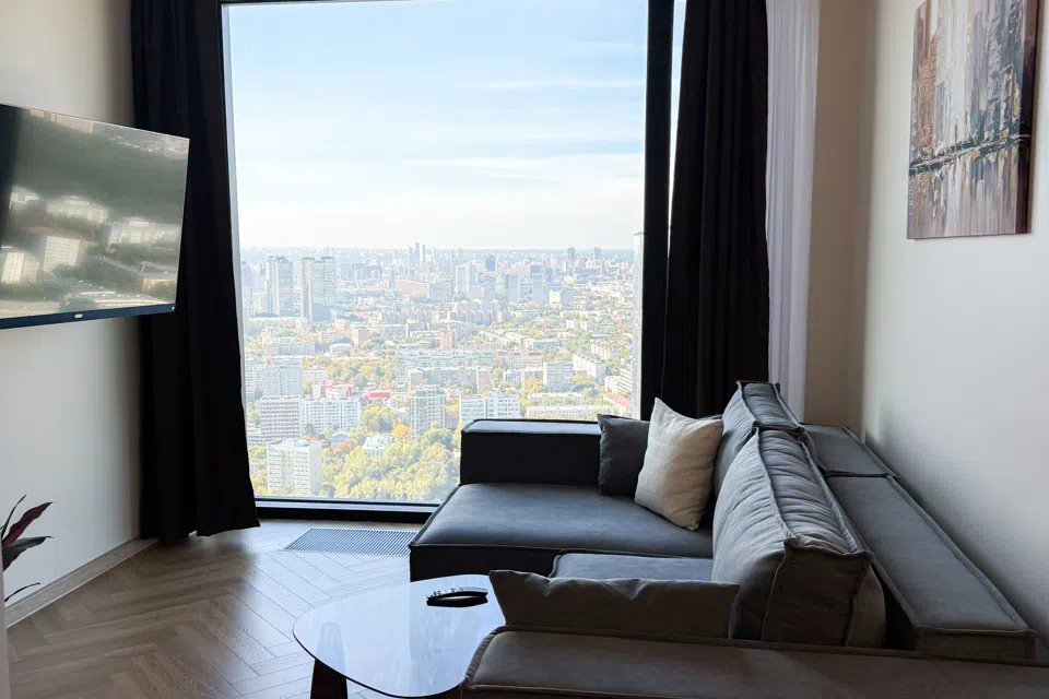 Квартира на 52 этаже с видом на Москва-сити
