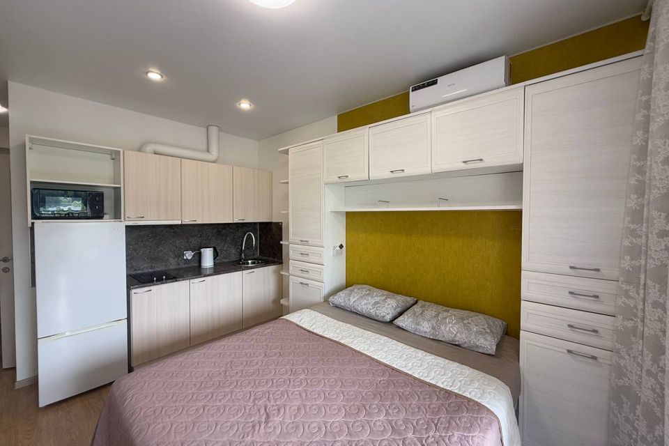 Студия Магнолия у самого моря с открытым бассейном