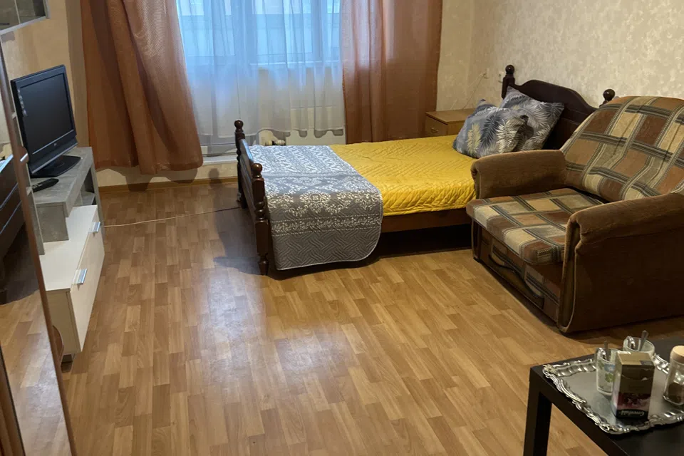 Уютная 1 -я квартира рядом с метро
