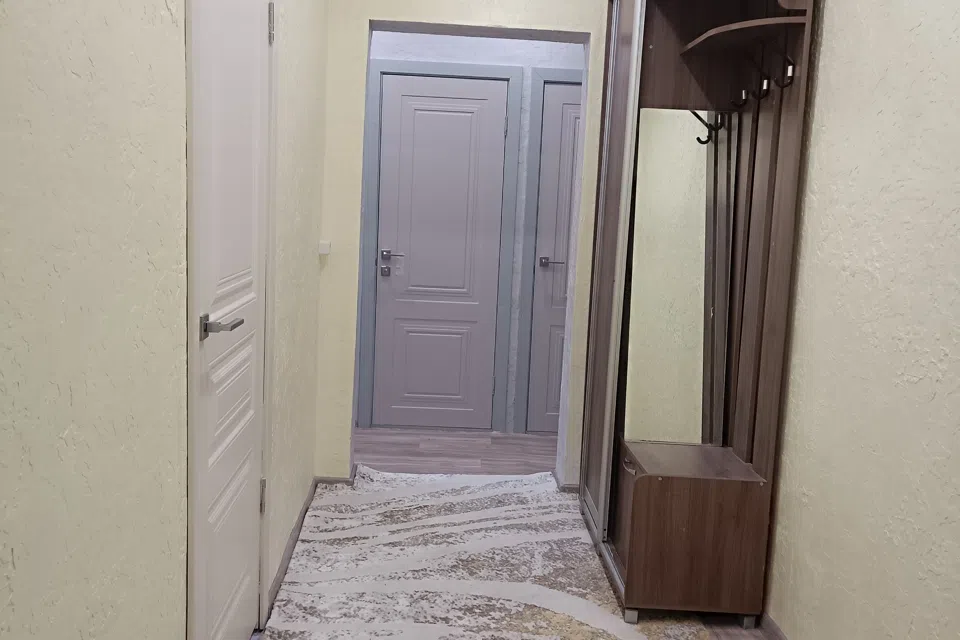 Уютная квартира не давно сделали космический ремонт 