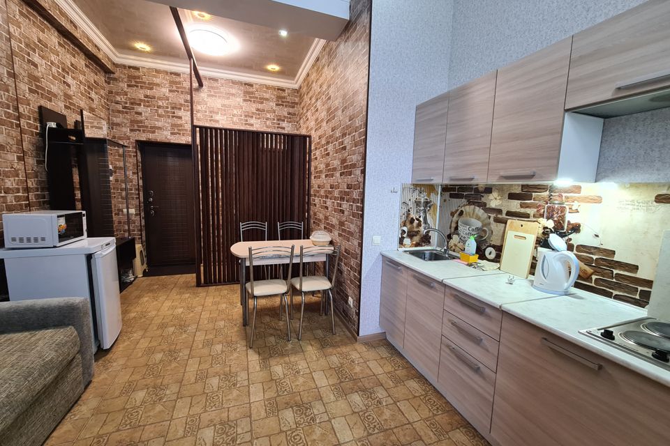 Студия с отдельной спальней возле пляжа