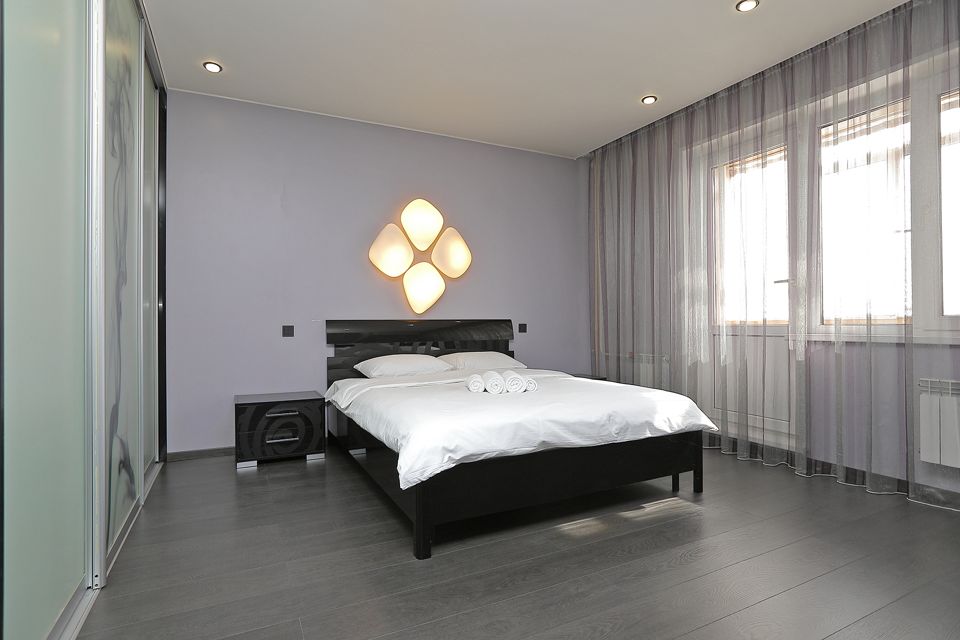 Тихая квартира через дорогу от ТРЦ RED Sail