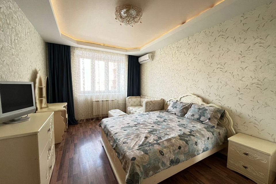 Просторная трёшка на Махалина