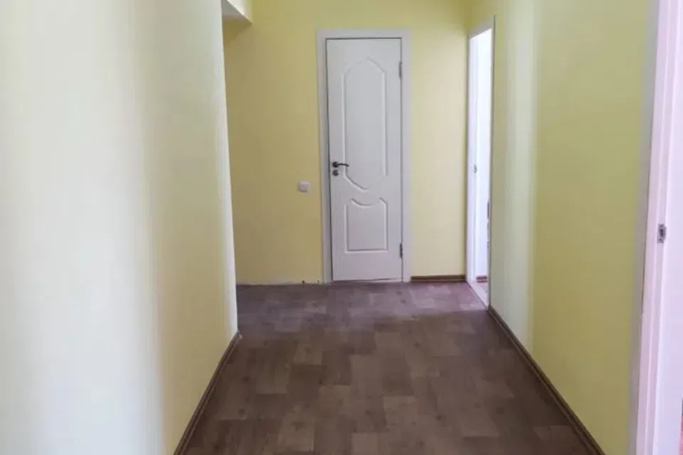 Сдаётся посуточно большая, уютная в самом спокойном районе  