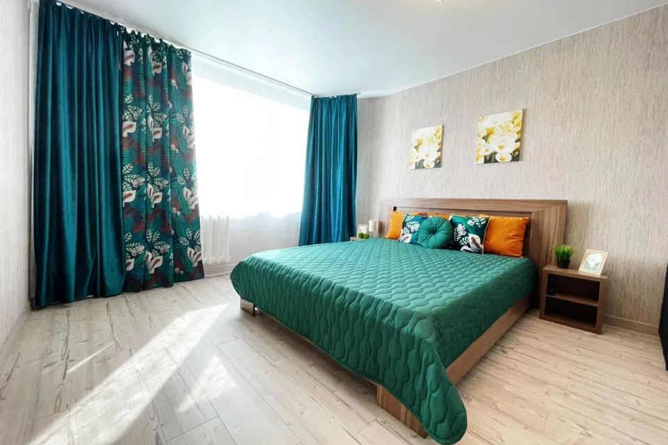 Aparthause_72 Апартаменты Kristall home