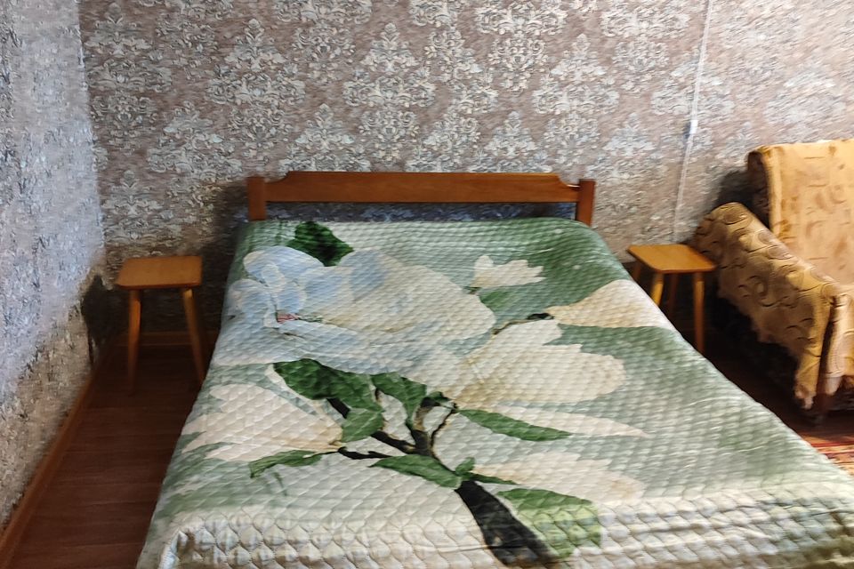 Просторная квартира 40 м с видом на двор. 