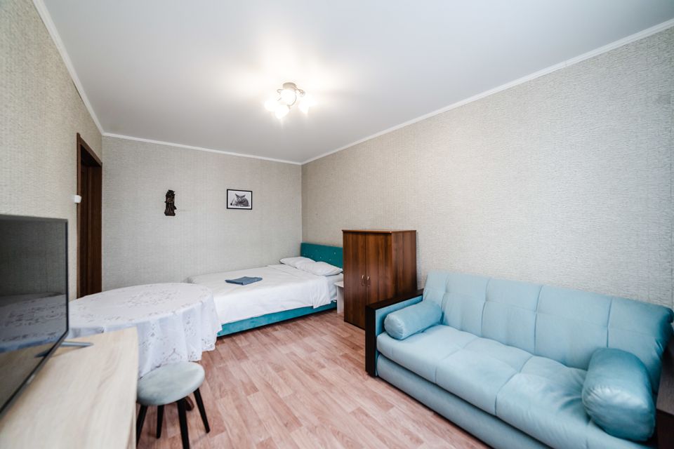 2-к. квартира, рядом с мeтpo - 5 минут пешкoм