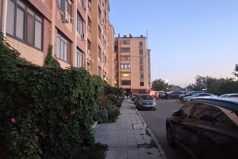 Уютная квартира с видом на хурул.