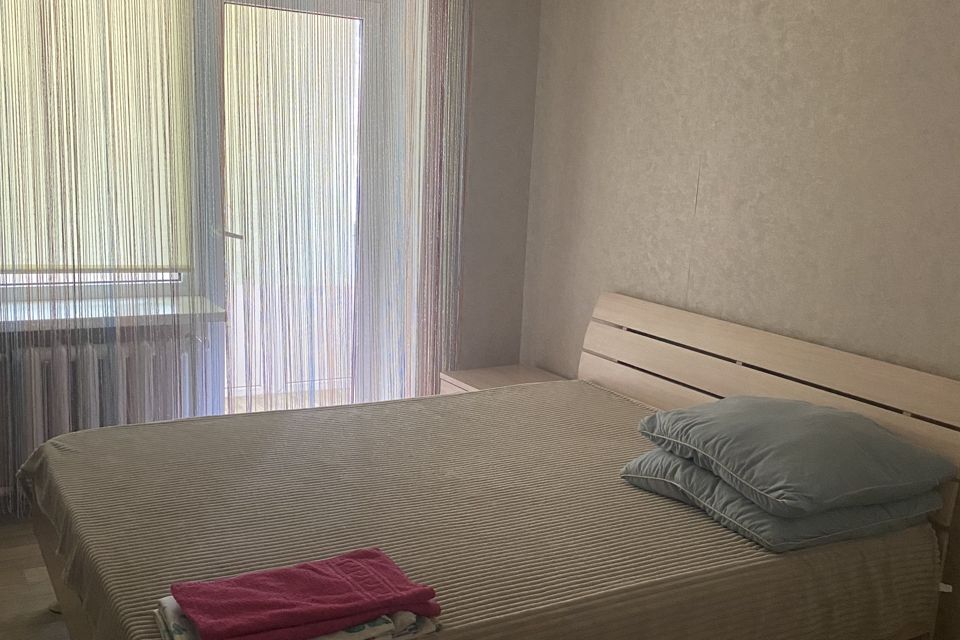 Сдам 2х комнатную квартиру в центре  