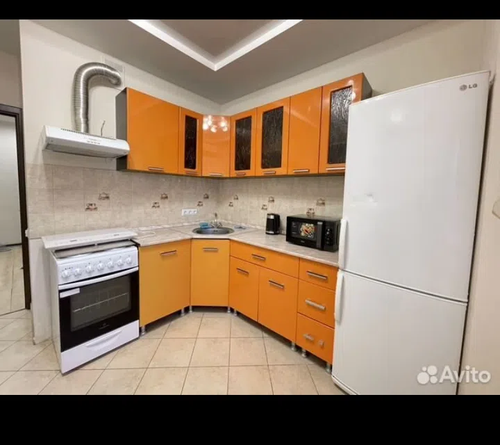 2 к.кв.ближе к центру ,6 спальных мест.