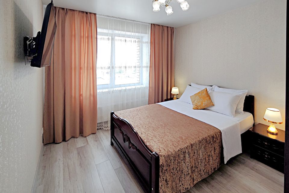 Уютные Сутки на Баженова 4