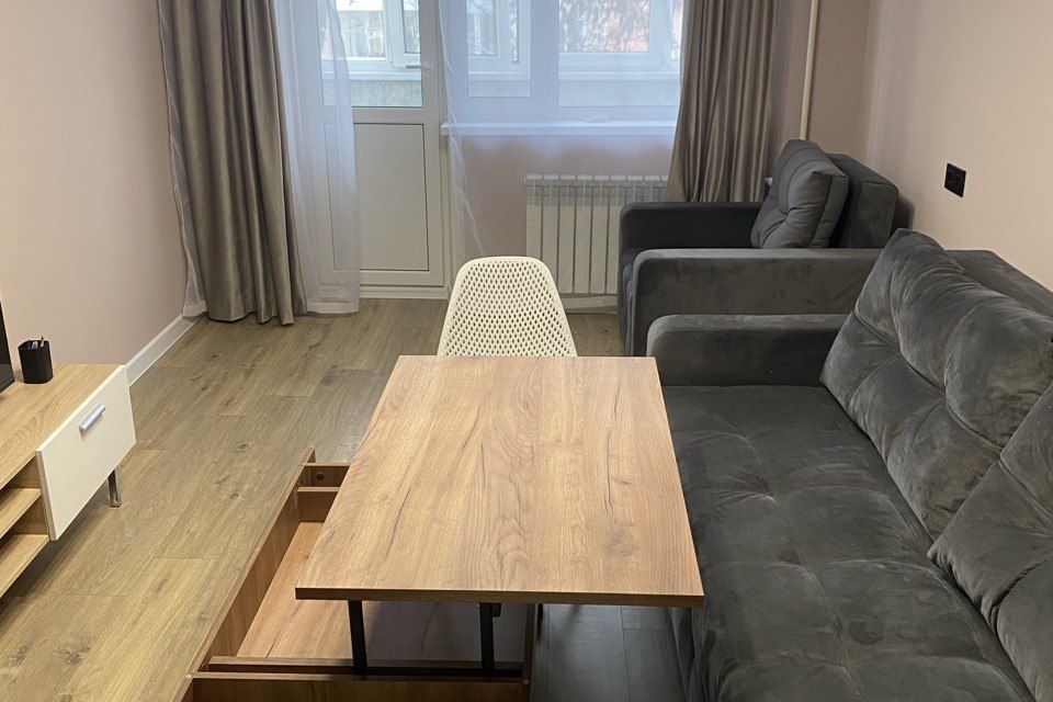 Уютная квартира рядом с 11 больницей.