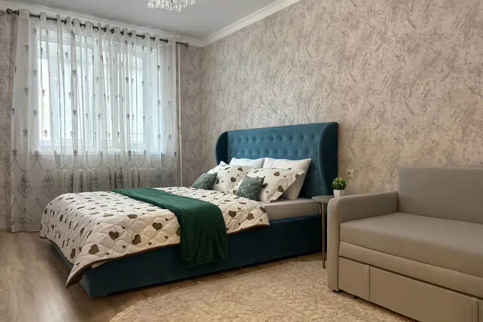 УЮТНАЯ Двухкомнатная квартира у ТЦ ВЕРШИНА ПЛАЗА 