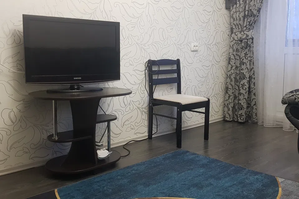 Уютная квартира в центре Пскова.