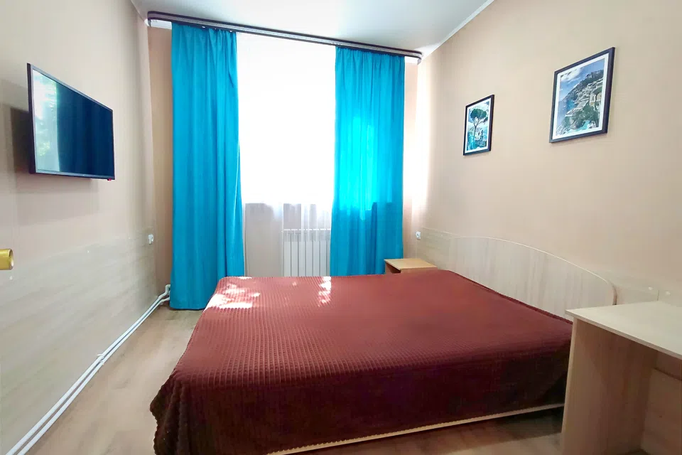 2-к. квартира, 32 кв.м, 3 кровати