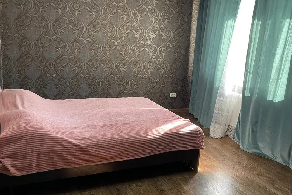 Уютный дом видом города Бештао