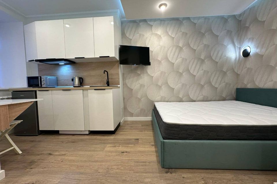 Светлая студия в историческом центре Санкт-Петербурга