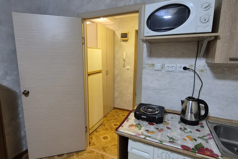 Квартира посуточно в районе площади Южной.