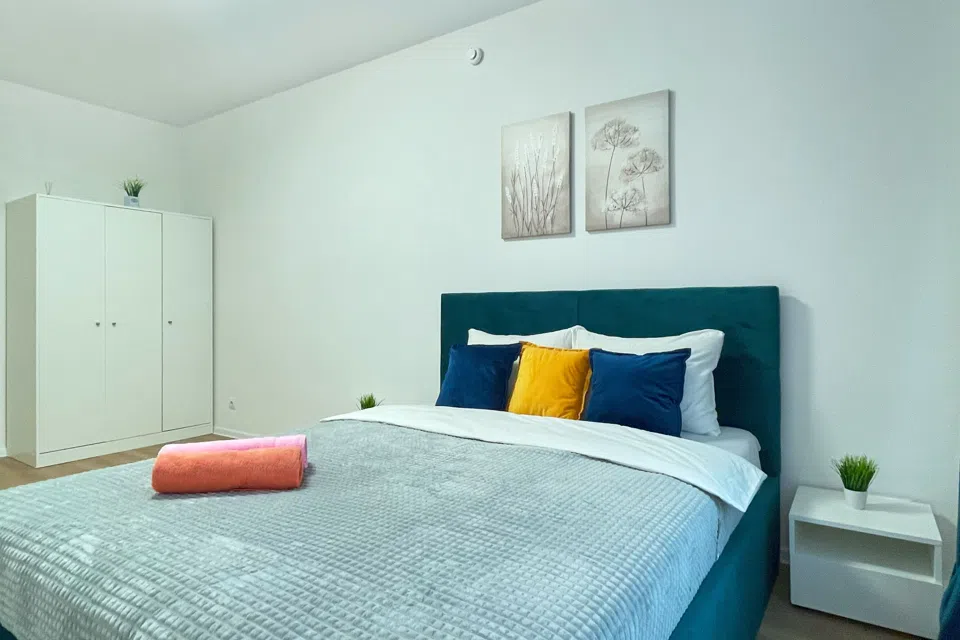 Sunny Days Apartment Новохохловская 272