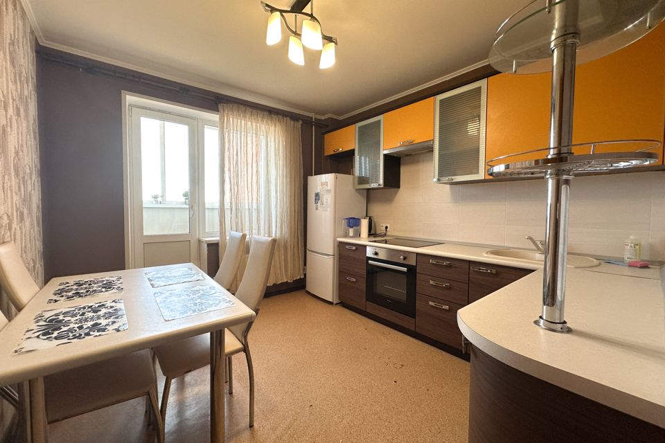 Двухкомнатная квартира рядом с ТЦ Парк Хаус