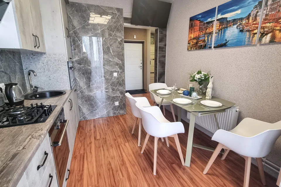 LovelyHome39 у Южного вокзала