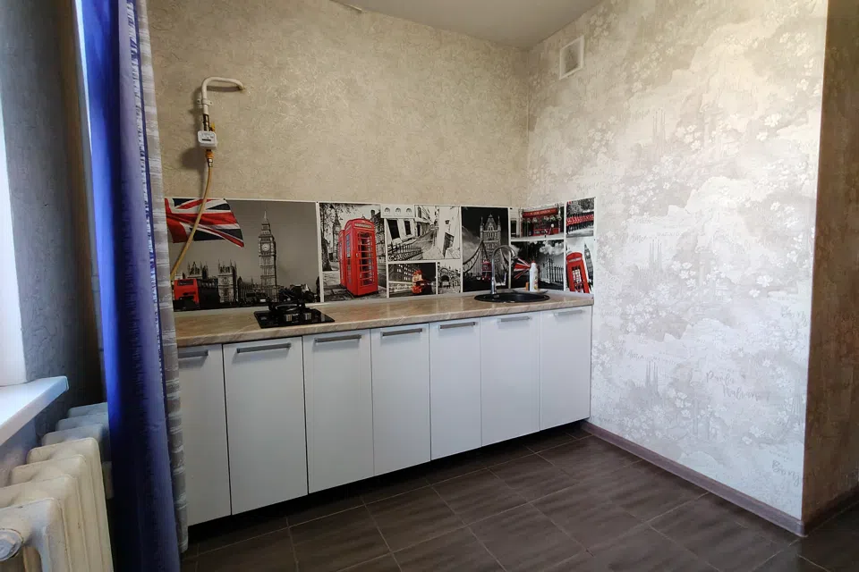 Рядом с Аквапарком