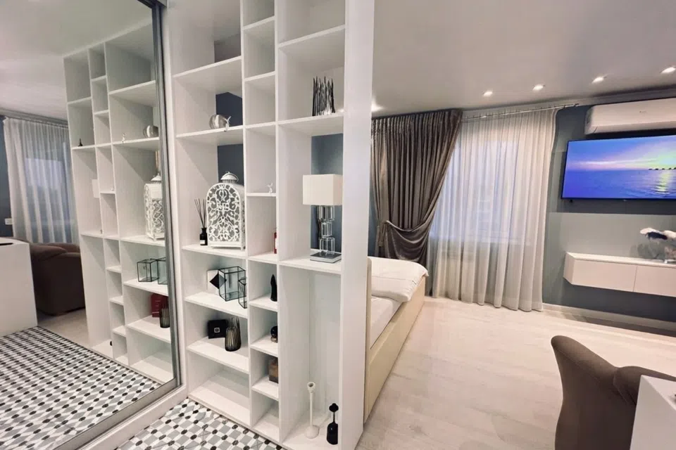 FlatRoom в центре на 11 этаже для 3 гостей