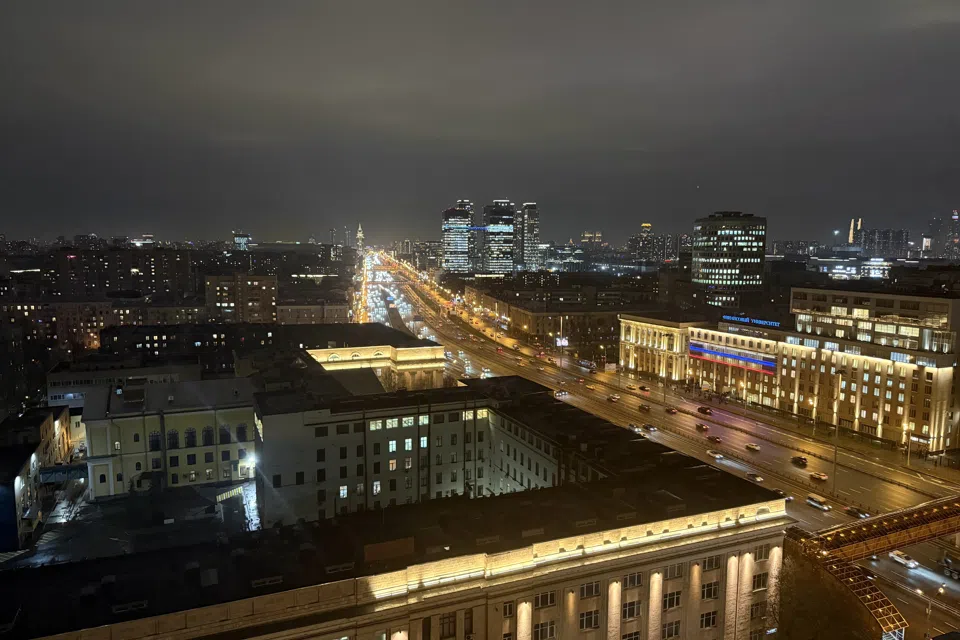 Улётный лофт с потрясающим видом на Москву
