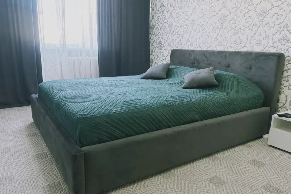 Уютная квартира с новой мебелью и бытовой техникой. 