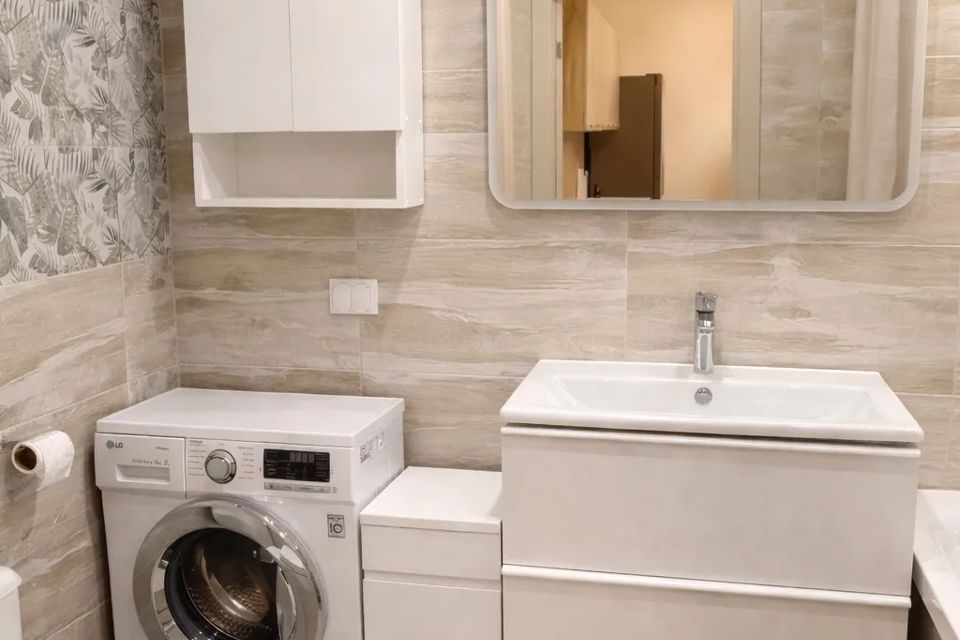 Сдаётся светлая, уютная и грамотно зонированная квартира.