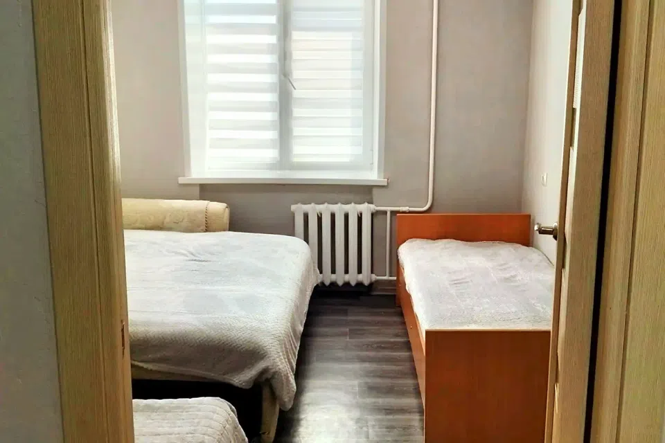 3-к квартира Российская 18