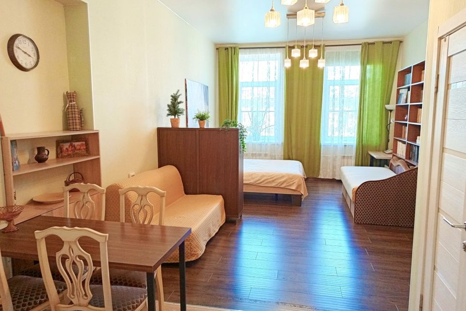 Комната-студия 30м в четырёхкомнатной квартире