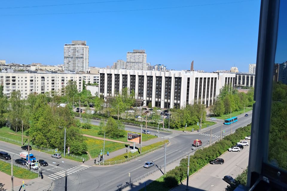 Студия возле площади Победы