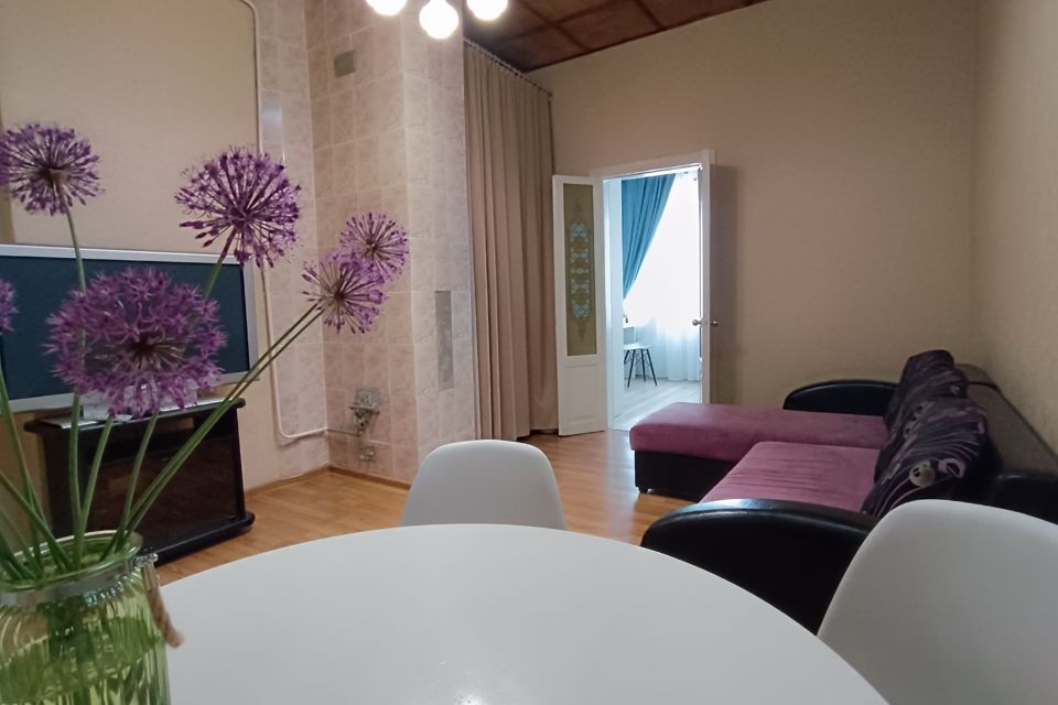 квартира в историческом центре Пятигорска в старинном доме.