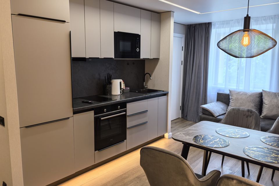 3-комн квартира на Силуэте