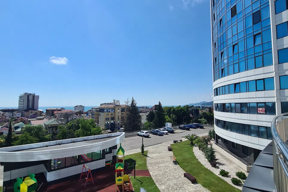 Двухкомнатная квартира с видом на море.