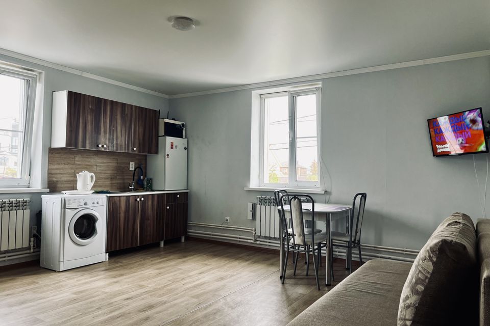 Квартира-студия 50м, 3 кровати