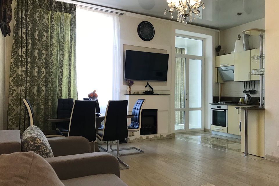 3хкомнтаная шикарная квартира в самом центре.