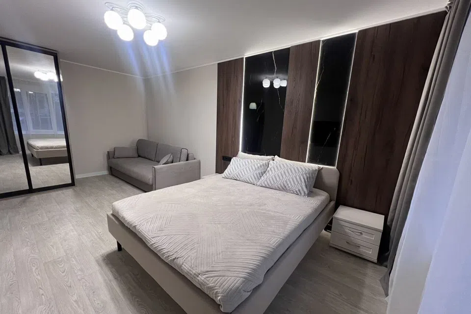 Квартира на Веерной 12к2