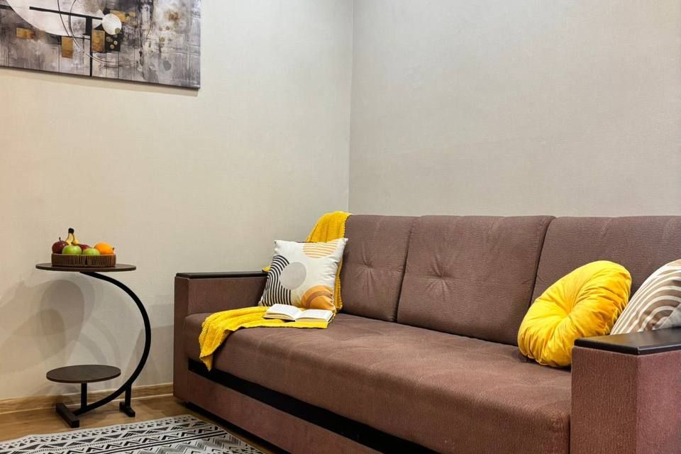 Квартира с евроремонтом на проспекте Максима Горького