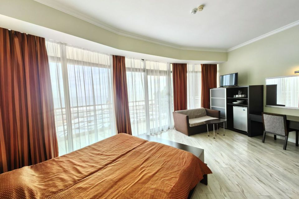 Апартаменты на берегу Черного моря