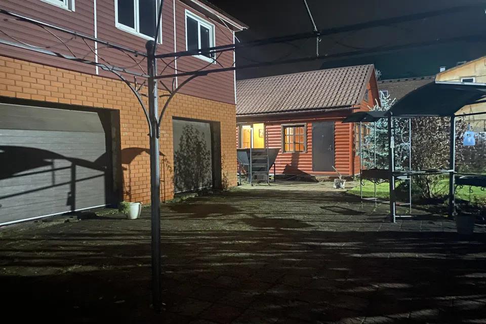 Домик в деревне 