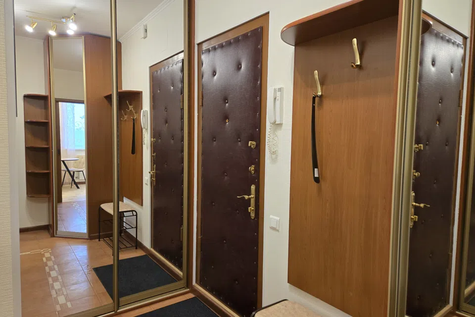 Квартира у метро Академическая