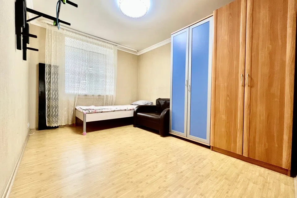 Трехкомнатная квартира на ул. Мира у трк Столица